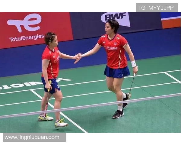 南京网球队的阵地战解析：如何在网球赛场上占据优势