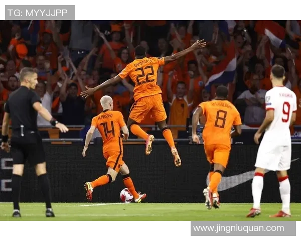 意大利与荷兰足球的历史交锋与未来展望分析 意大利与荷兰足球的历史交锋与未来展望分析