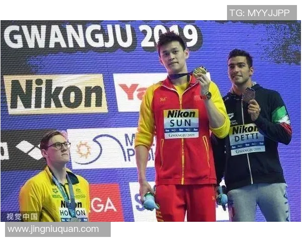 霍顿在足球领域的崛起与影响力分析及其对未来发展的展望 霍顿在足球领域的崛起与影响力分析及其对未来发展的展望